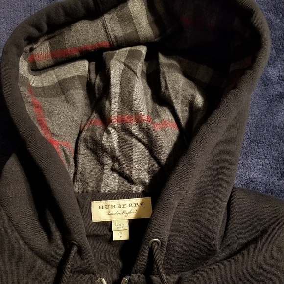 Burberry London Men's Hoodie - Picture 6 of 6